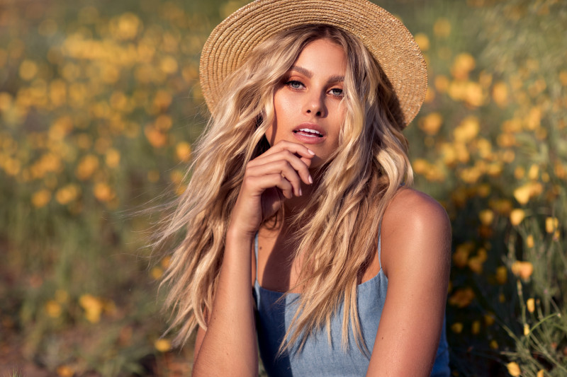 Natalie Jayne Roser featured in Superbloom, April 2017