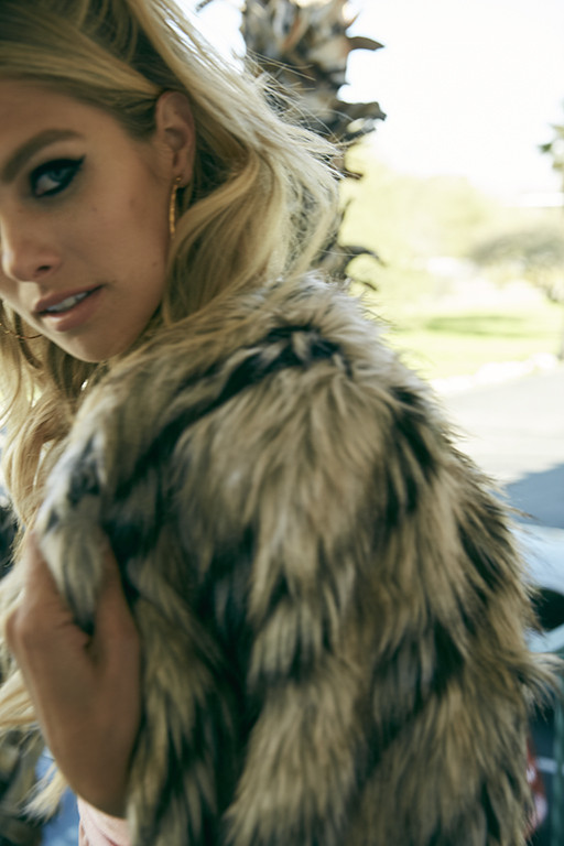 Natalie Jayne Roser featured in The L.A. Look, May 2017