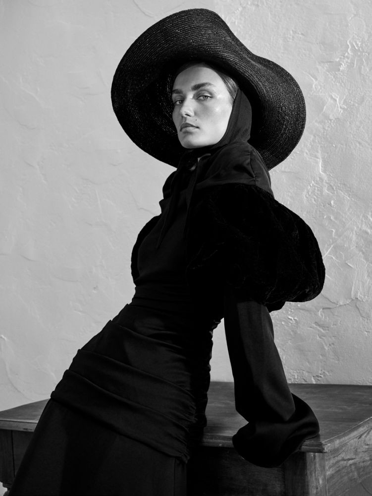 Andreea Diaconu featured in Andreea Diaconu, September 2017