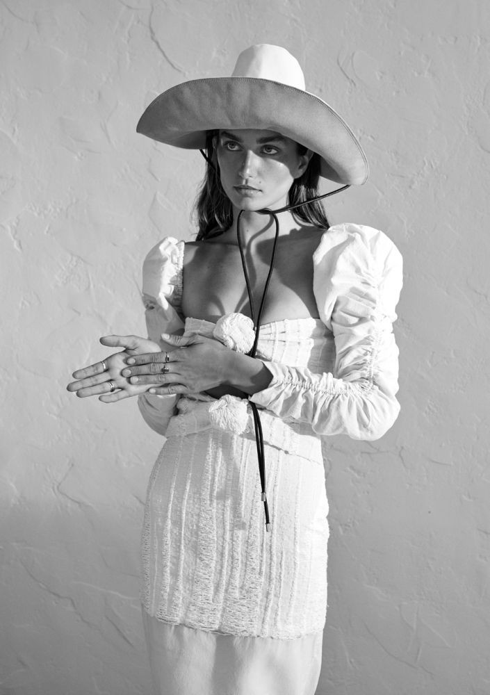 Andreea Diaconu featured in Andreea Diaconu, September 2017