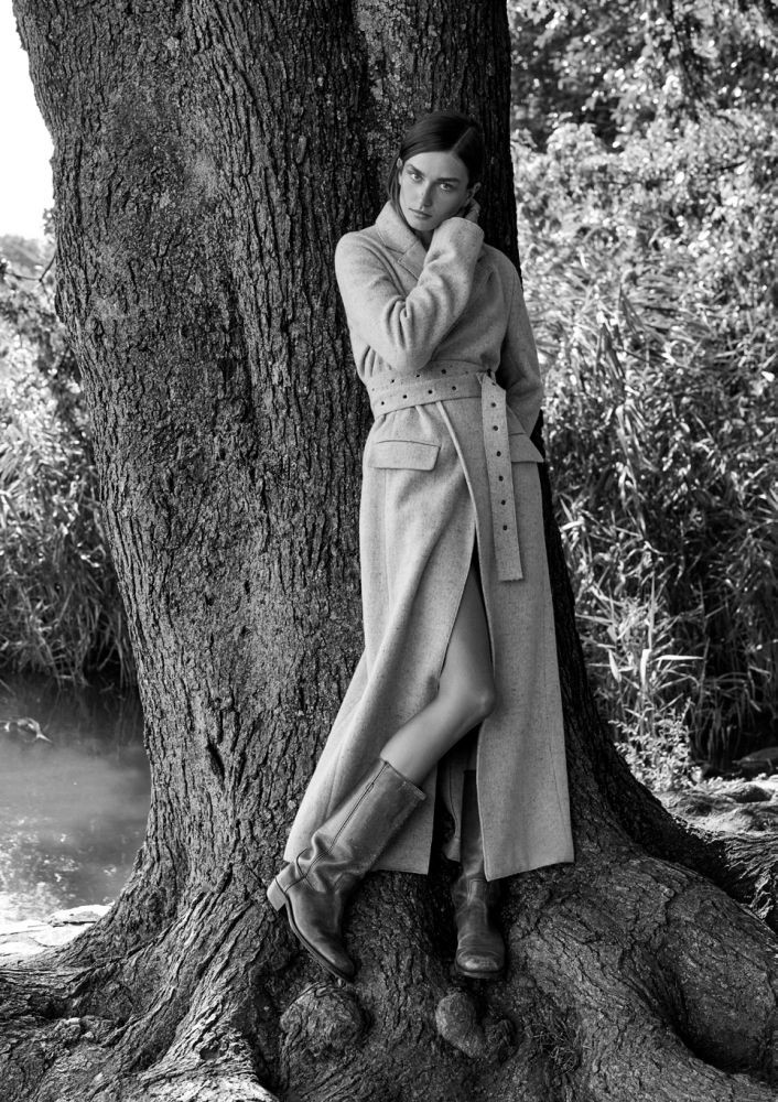 Andreea Diaconu featured in Andreea Diaconu, September 2017