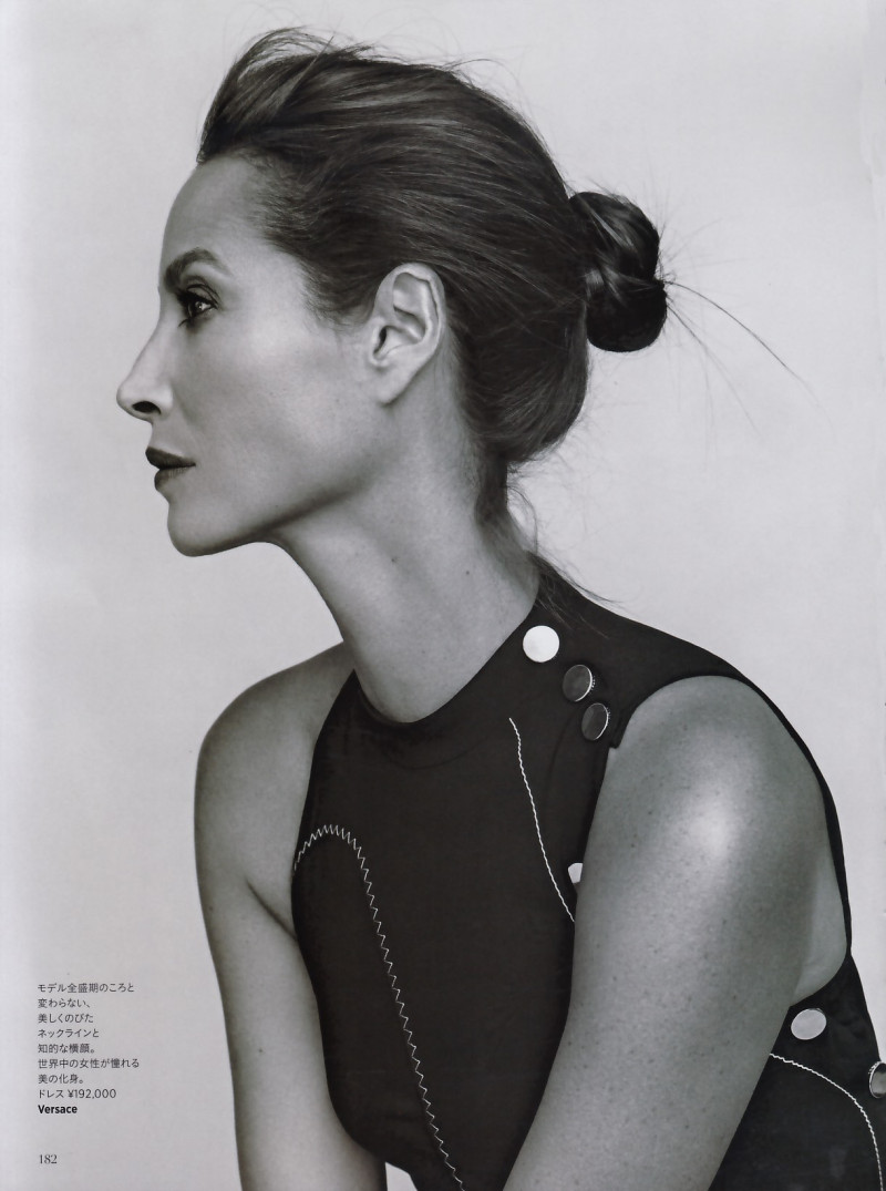 Christy Turlington featured in Live this way, April 2024