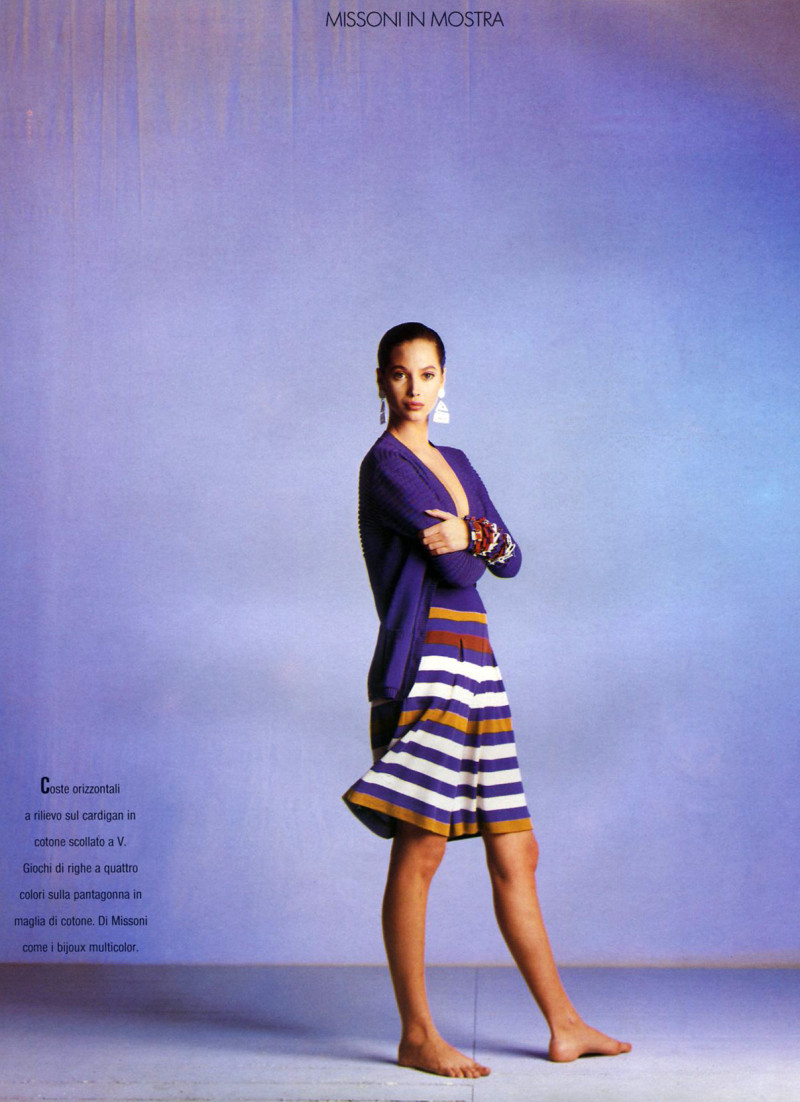 Christy Turlington featured in Freschi di stampa, February 1988