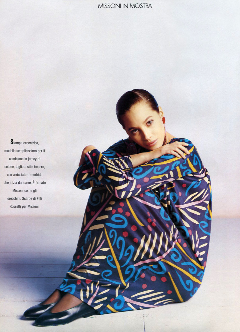 Christy Turlington featured in Freschi di stampa, February 1988