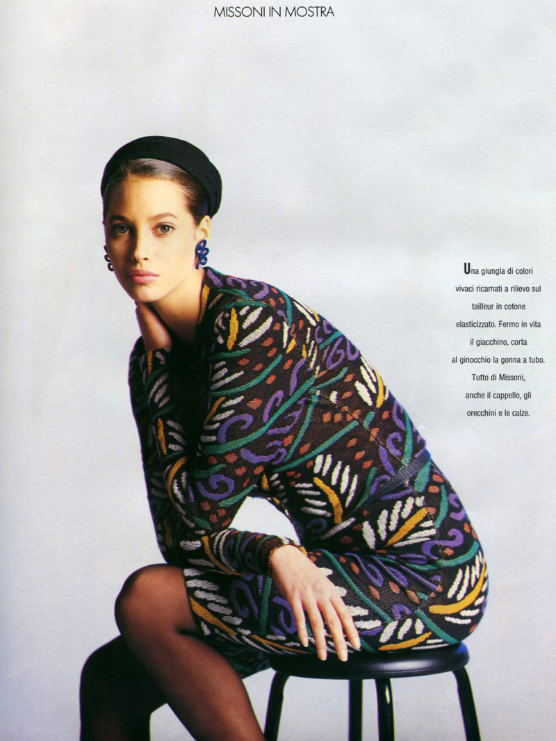 Christy Turlington featured in Freschi di stampa, February 1988