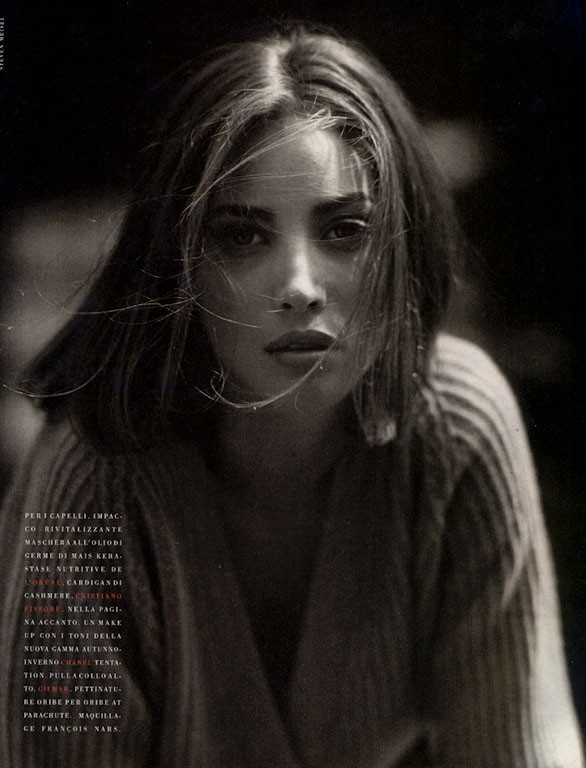 Christy Turlington featured in Bentornata Christy, October 1989