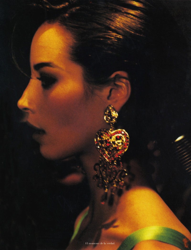 Christy Turlington featured in Segundos de que rollo, September 1990