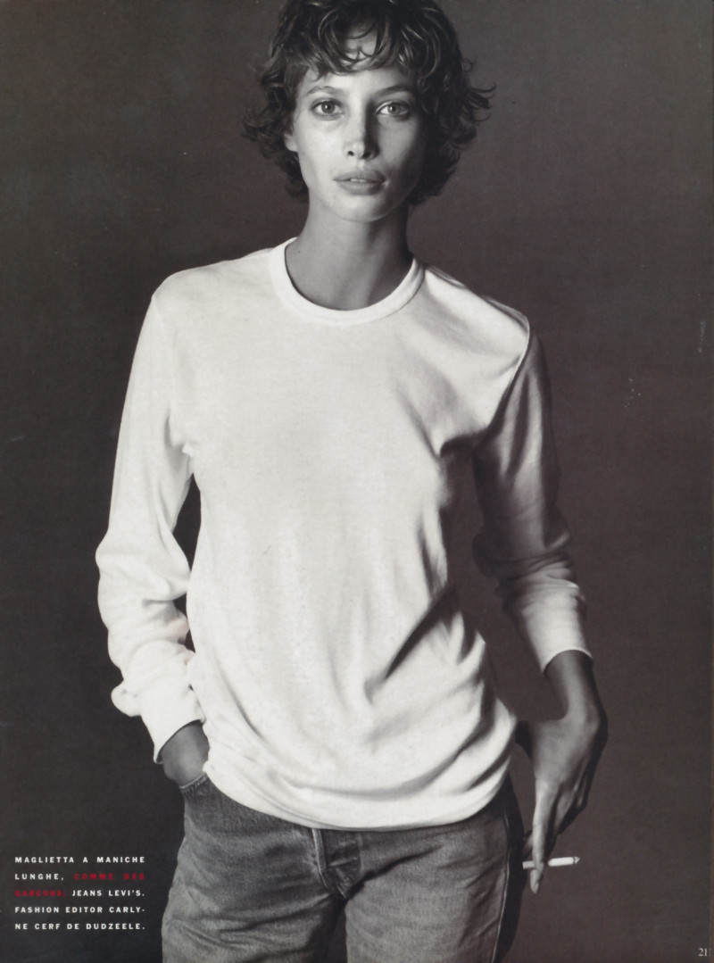 Christy Turlington featured in Interprete principale, November 1990