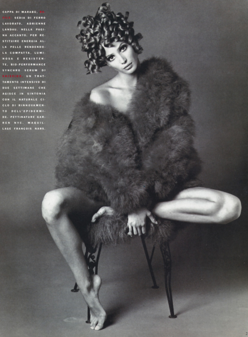 Christy Turlington featured in Interprete principale, November 1990