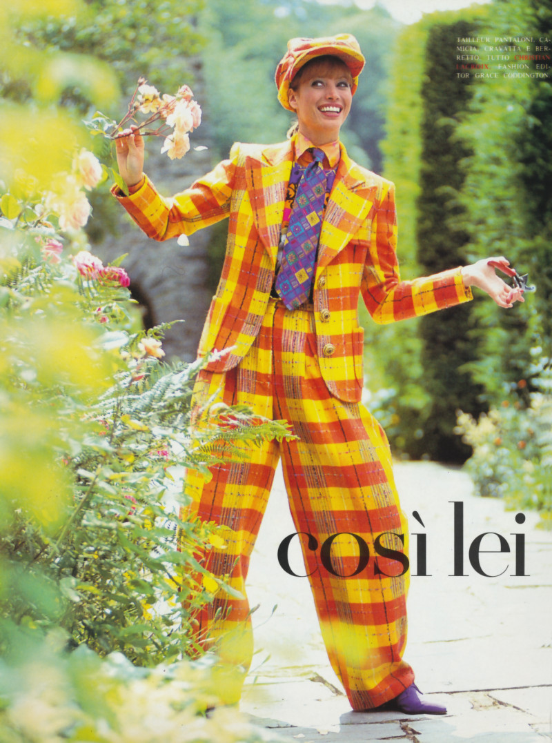 Christy Turlington featured in Cosi lui cosi lei, December 1992