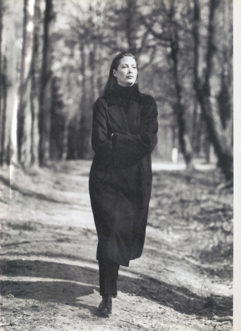 Christy Turlington featured in Nuova naturalezza, September 1995