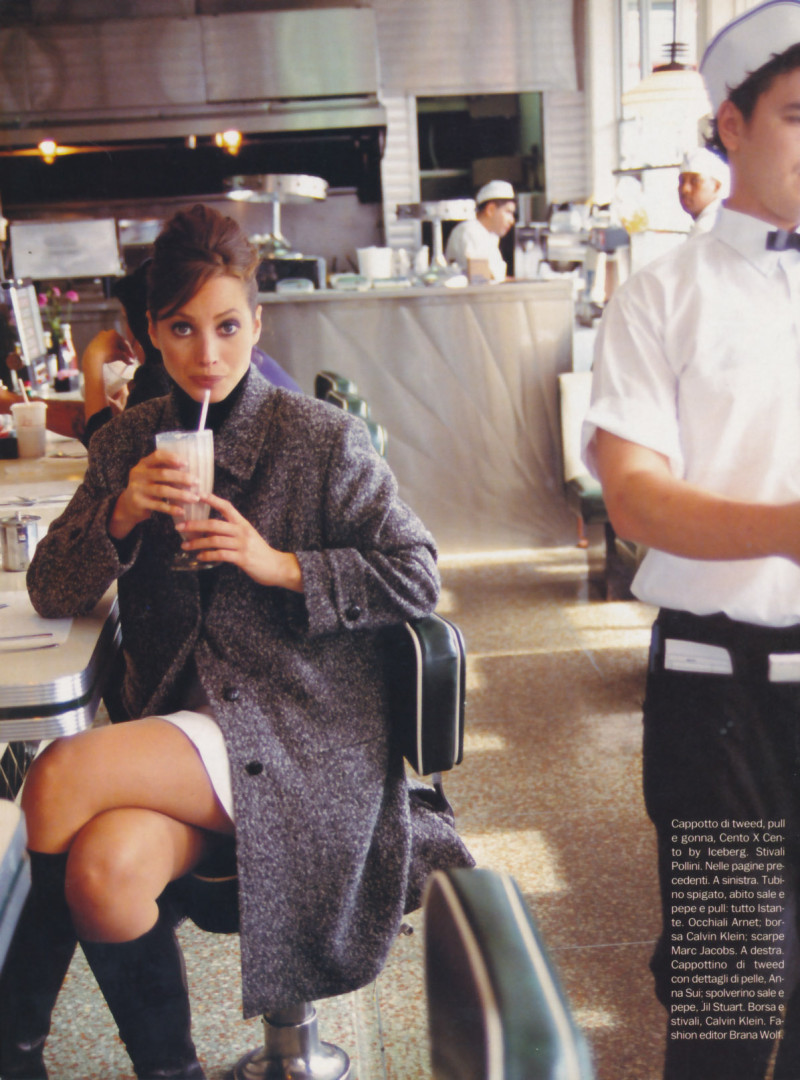 Christy Turlington featured in Le Turlington, December 1995