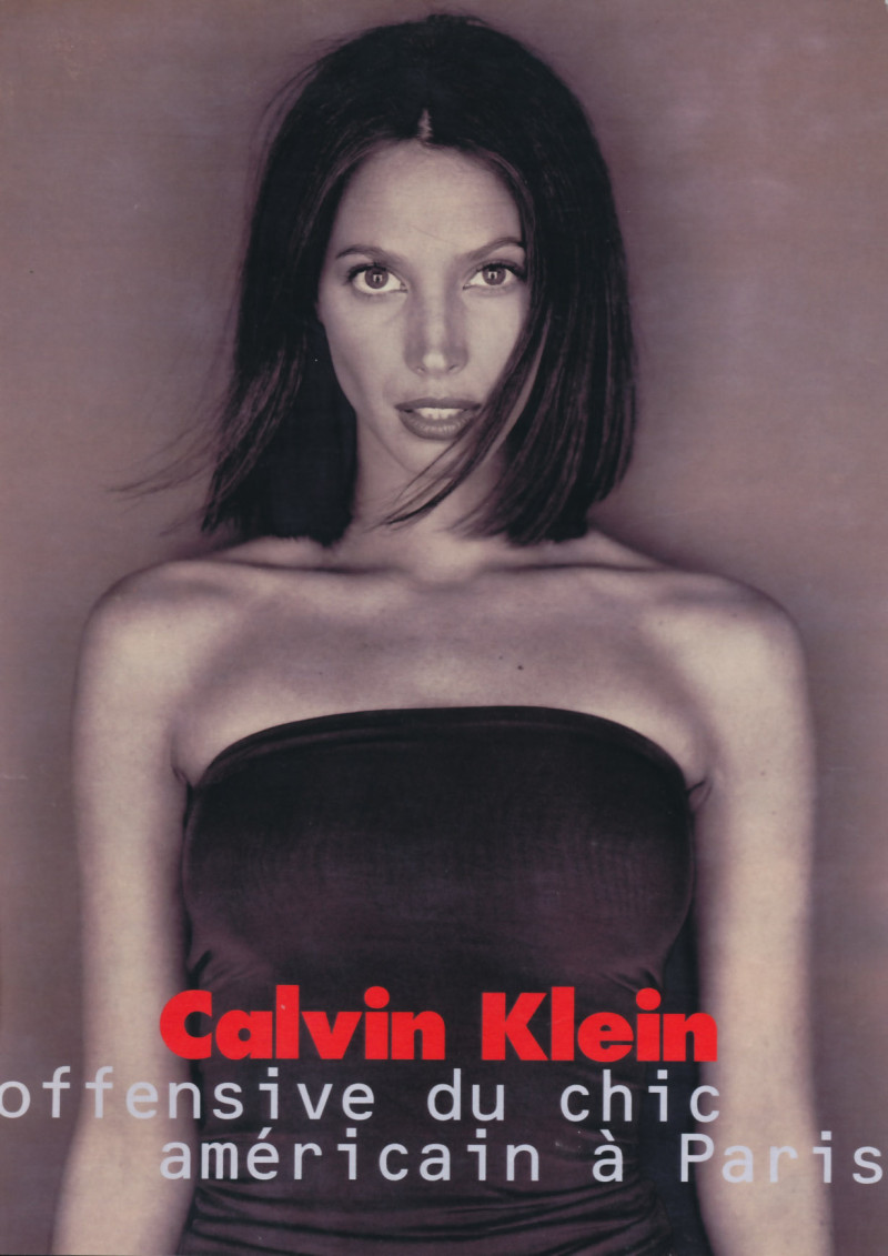 Christy Turlington featured in Offensive du chic américain à Paris, May 1997