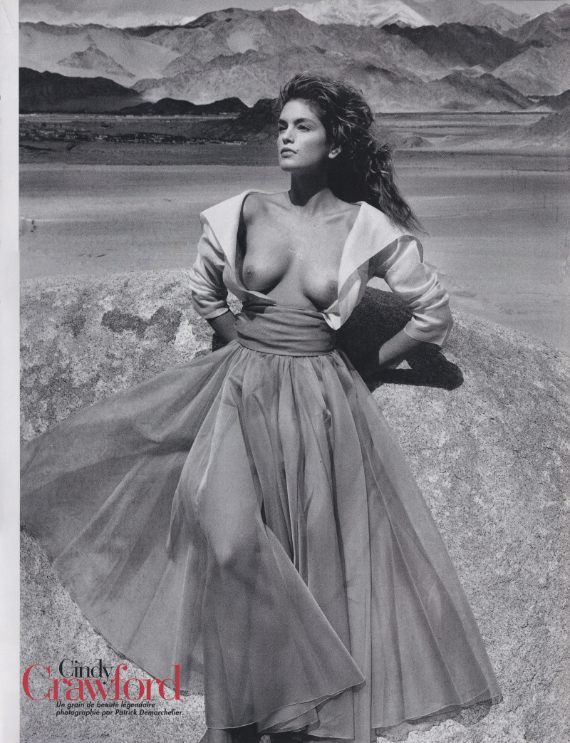 Cindy Crawford featured in Les plus belles femmes du siecle, November 1999