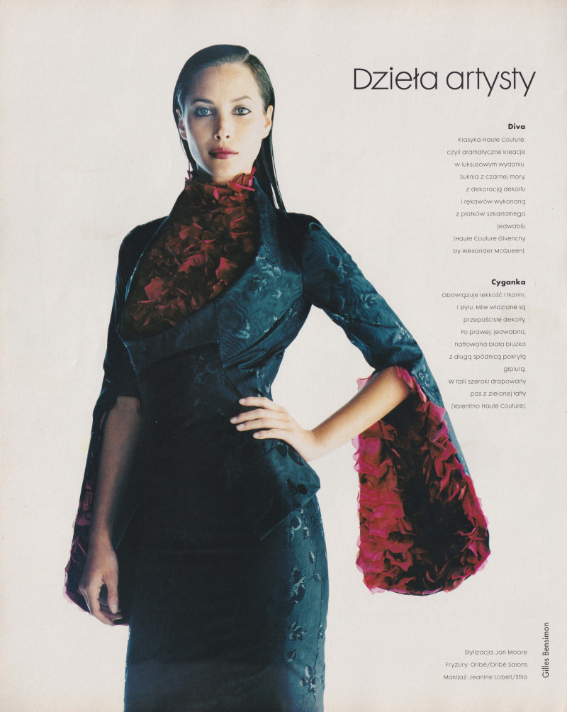 Christy Turlington featured in Bez ograniczen, December 1999