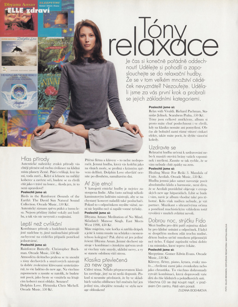 Christy Turlington featured in Velka rijnova revoluce, October 2000