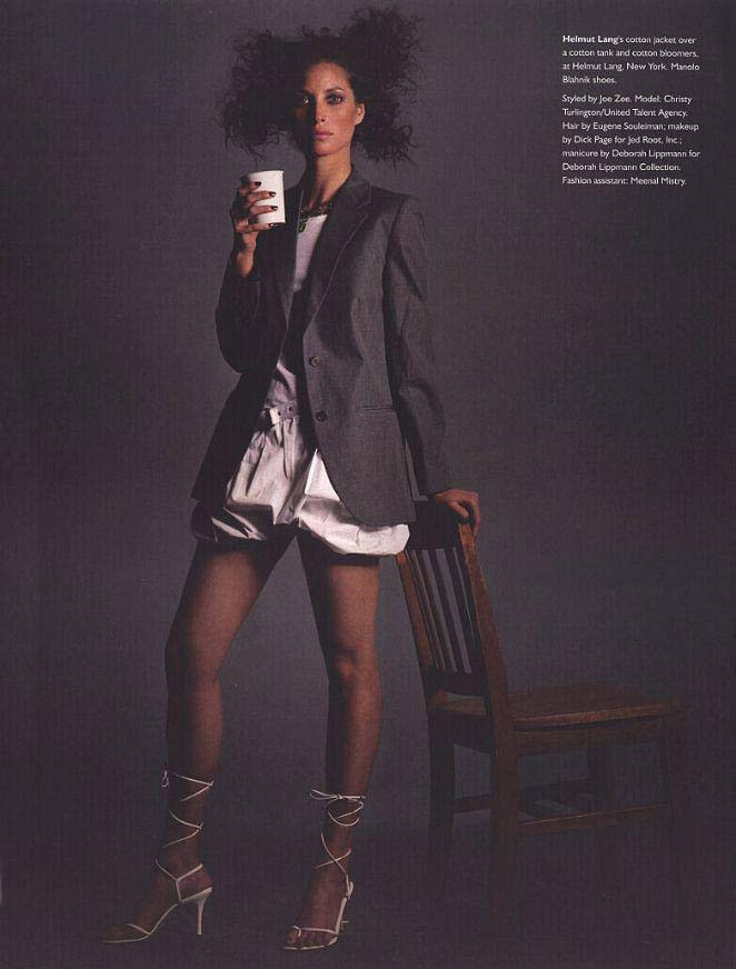 Christy Turlington featured in Sitting pretty, March 2000