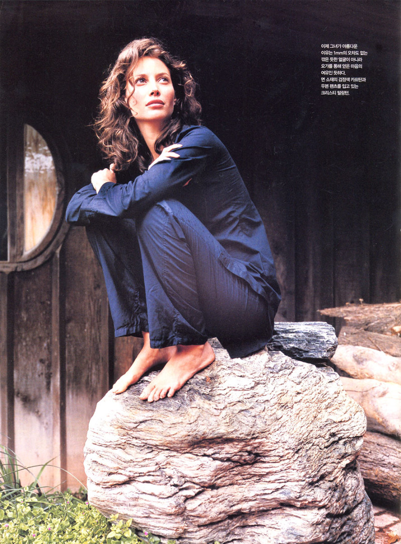 Christy Turlington featured in A yoga love story, August 2003