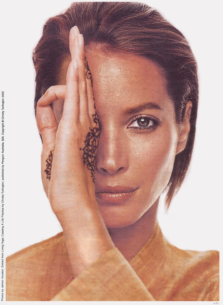 Christy Turlington featured in Hey yogi, April 2003