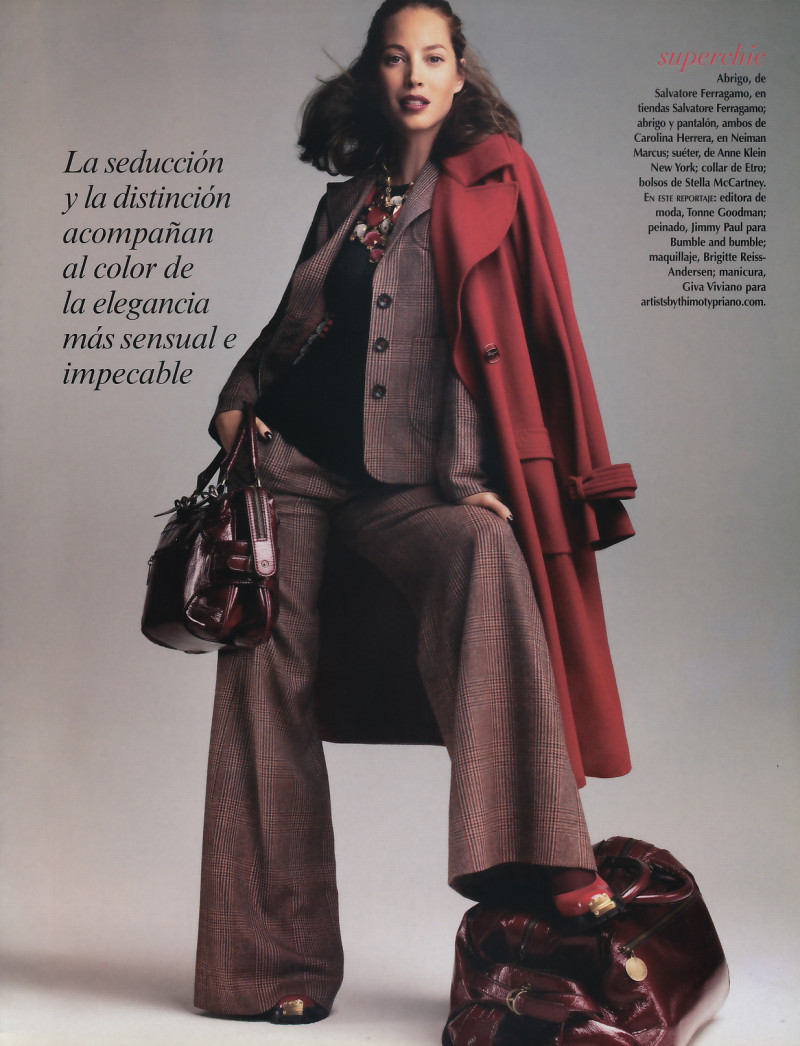 Christy Turlington featured in El nuevo negro, December 2006