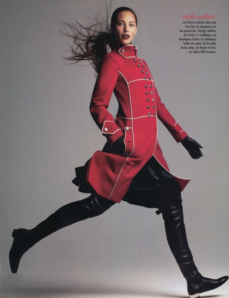 Christy Turlington featured in El nuevo negro, December 2006