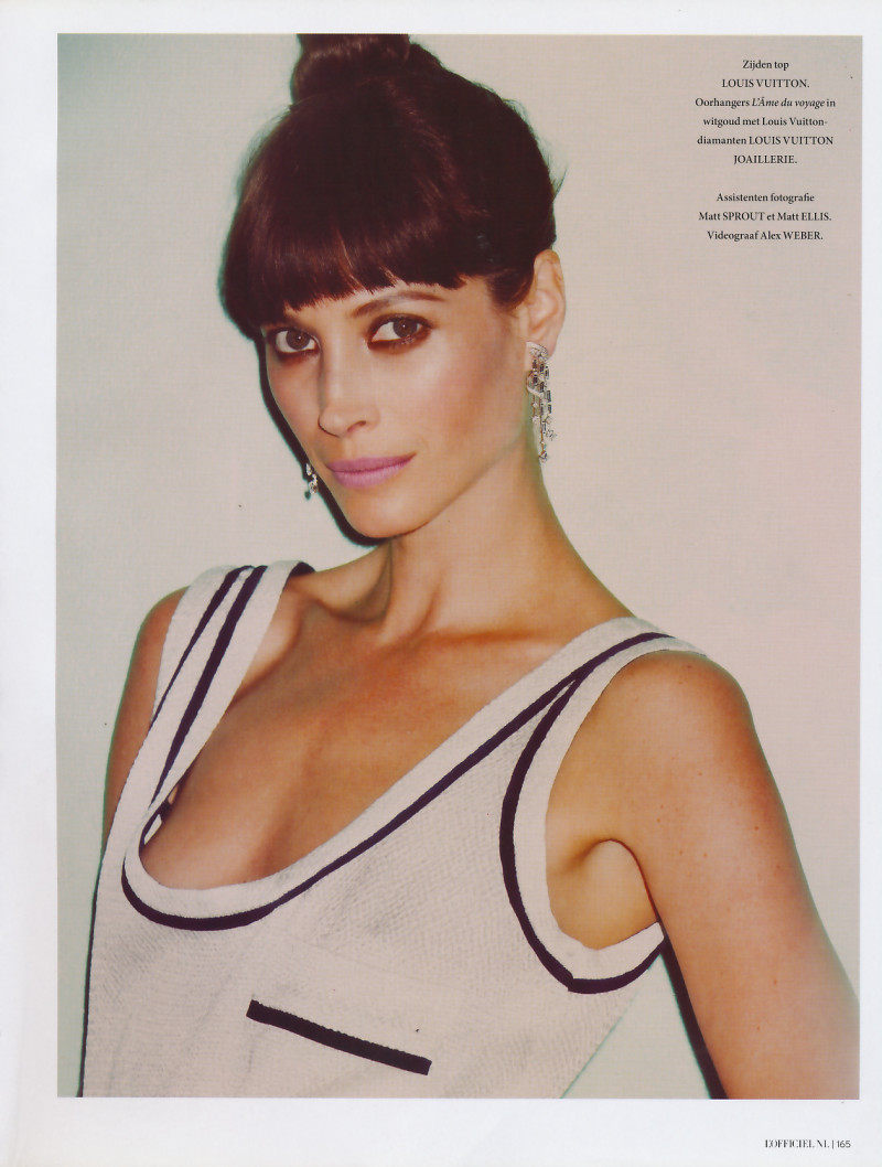 Christy Turlington featured in Christy rolmodel, November 2011