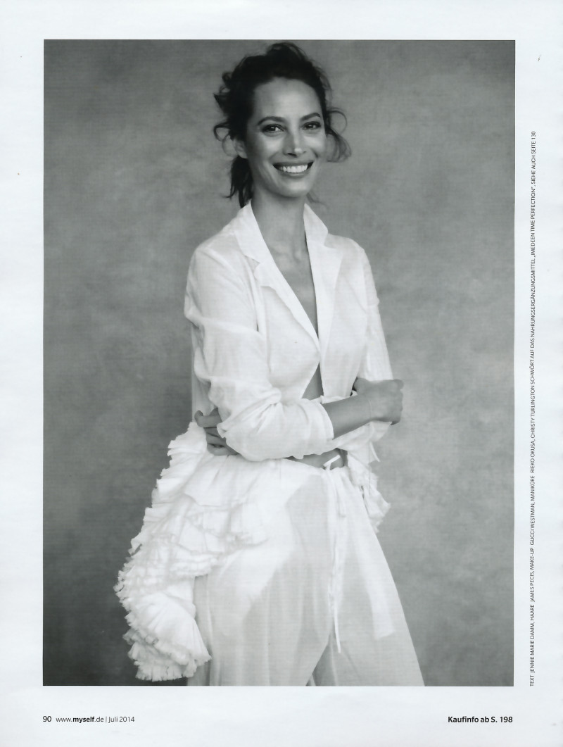 Christy Turlington featured in Weiss der Himmel, July 2014