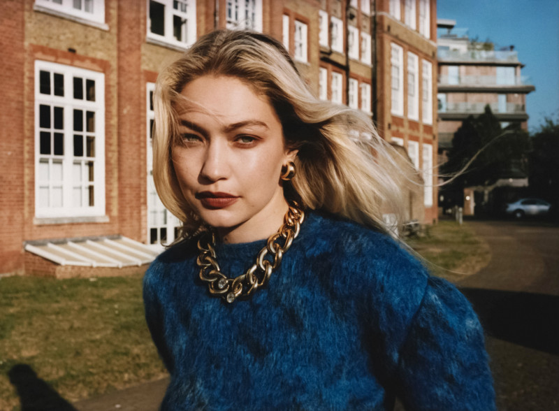 Gigi Hadid featured in Al Doblar La Esquina, December 2023