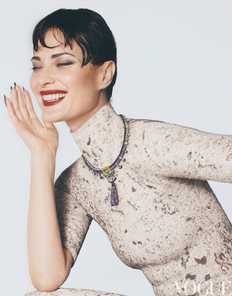 Shalom Harlow featured in Shalom Harlow, November 2023