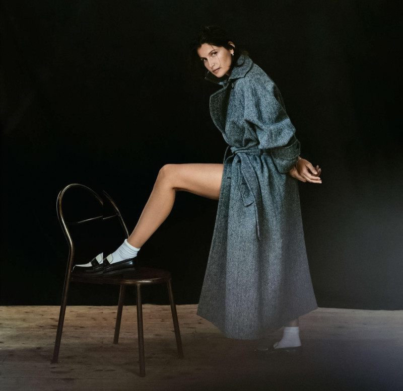 Laetitia Casta featured in Avec Maestria, October 2023