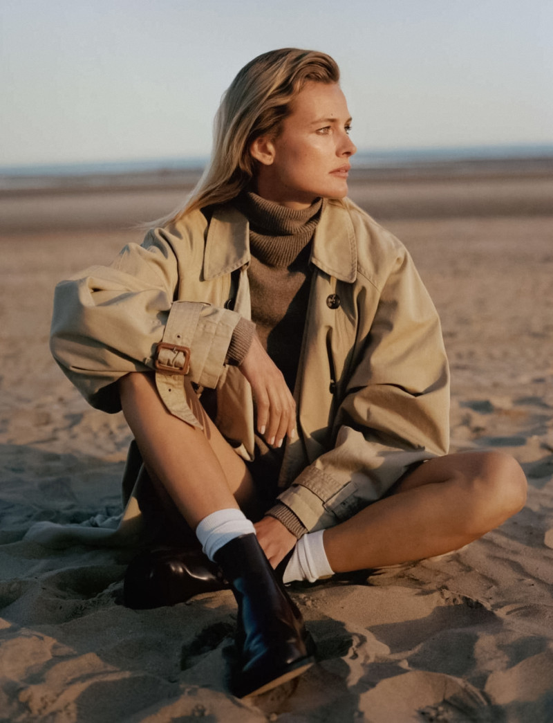 Edita Vilkeviciute featured in Special Luxe: Legend D\'Automne, September 2023