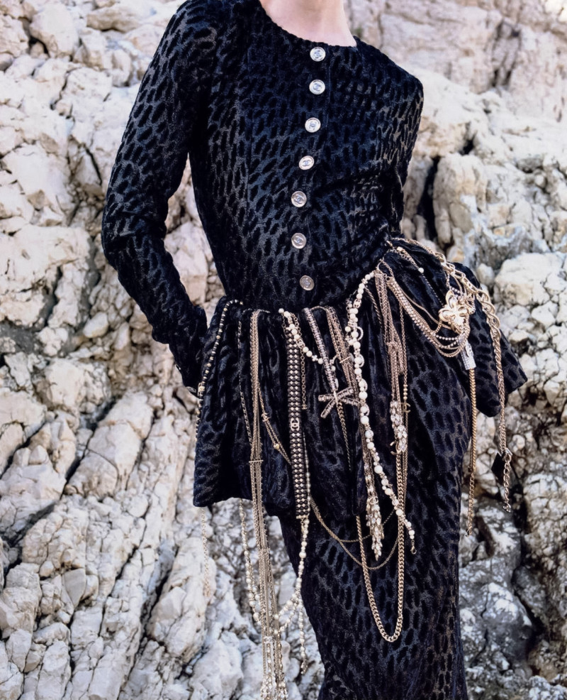 Mila van Eeten featured in Le Miroir De La Mer, June 2023