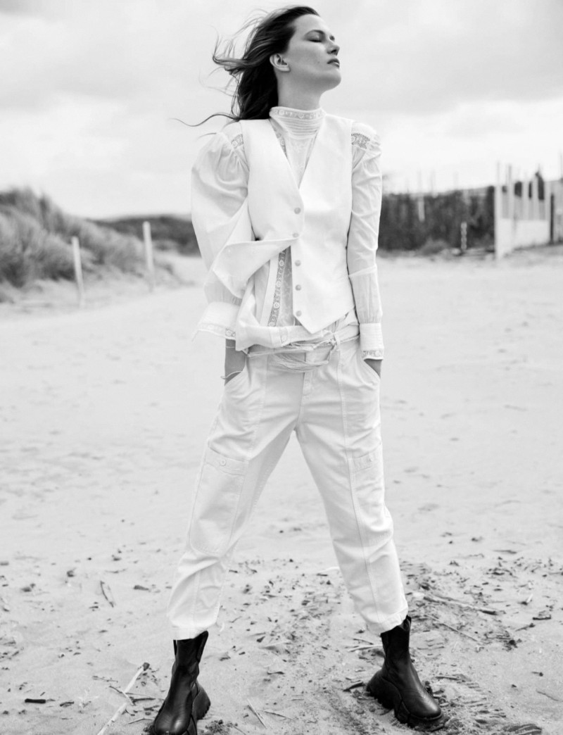 Kasia Struss featured in Trois Couleurs Blanc, June 2023