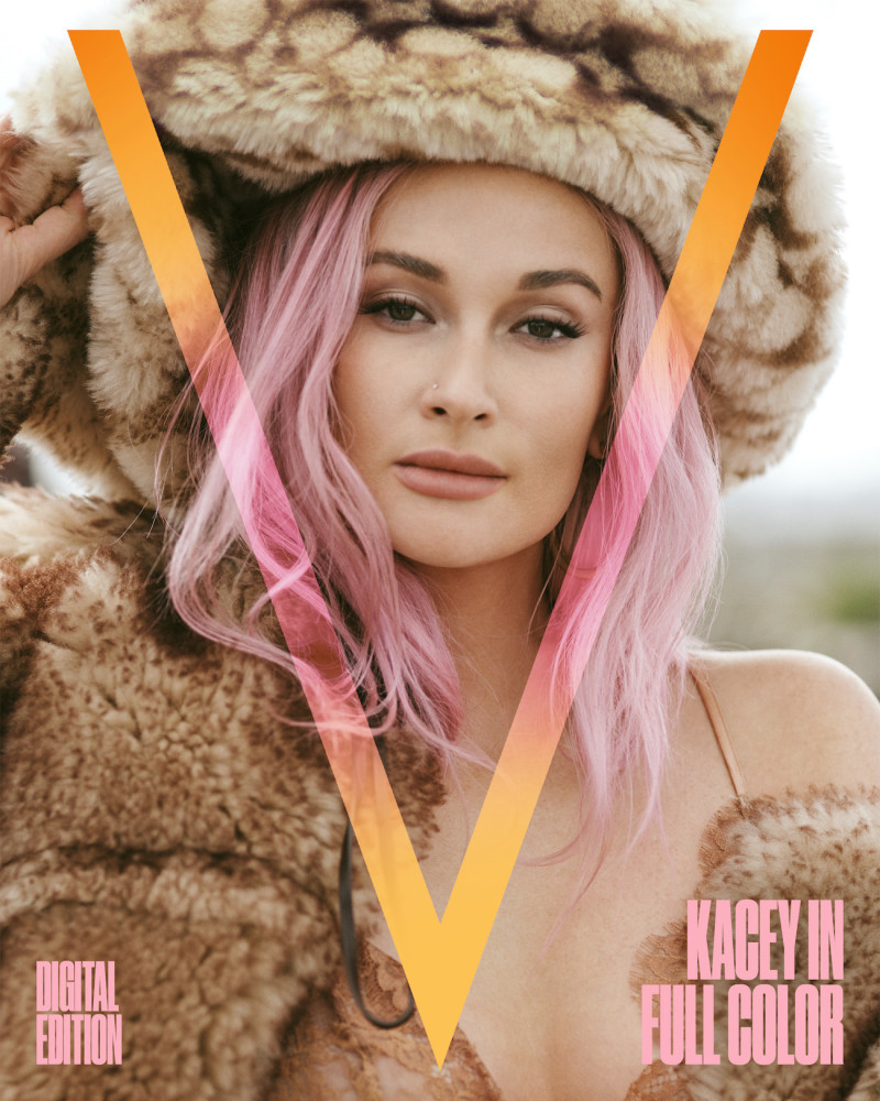 Kacey Musgraves Is On Fire, December 2021