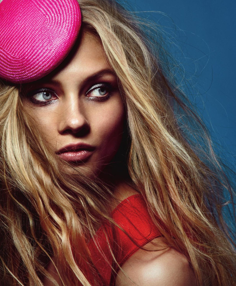 Anna Selezneva featured in It\'s A Spring Thing, February 2015