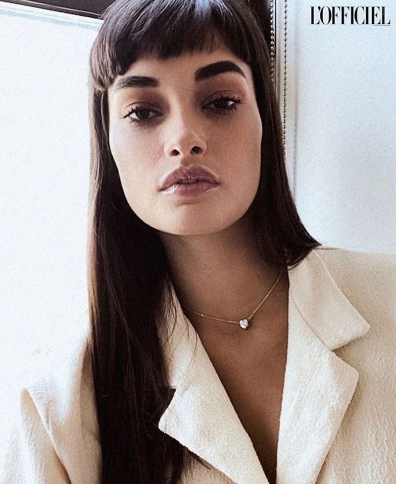 Gizele Oliveira featured in Gizele Oliveira, July 2020