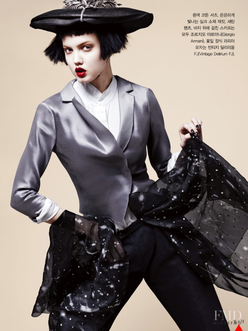 Lindsey Wixson featured in Easy Does It, April 2013