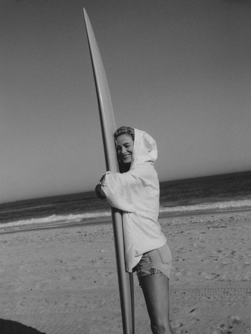 Carolyn Murphy featured in Riding The Waves With Carolyn Murphy, June 2018