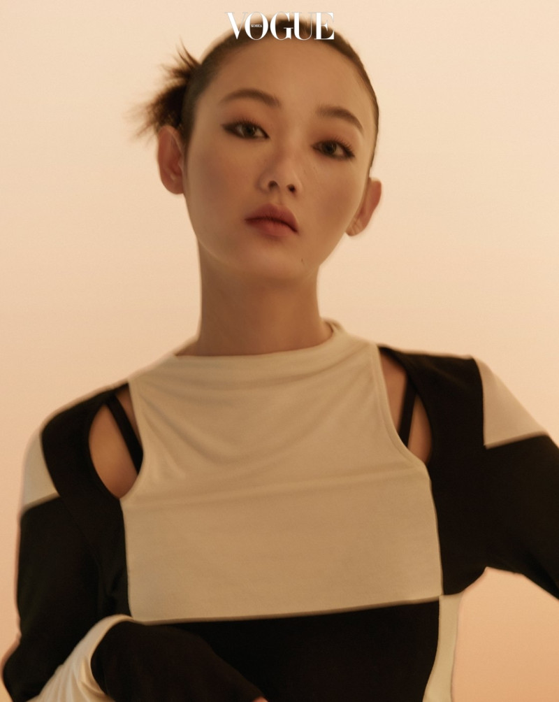 Yoo-mi is a newcomer, November 2021