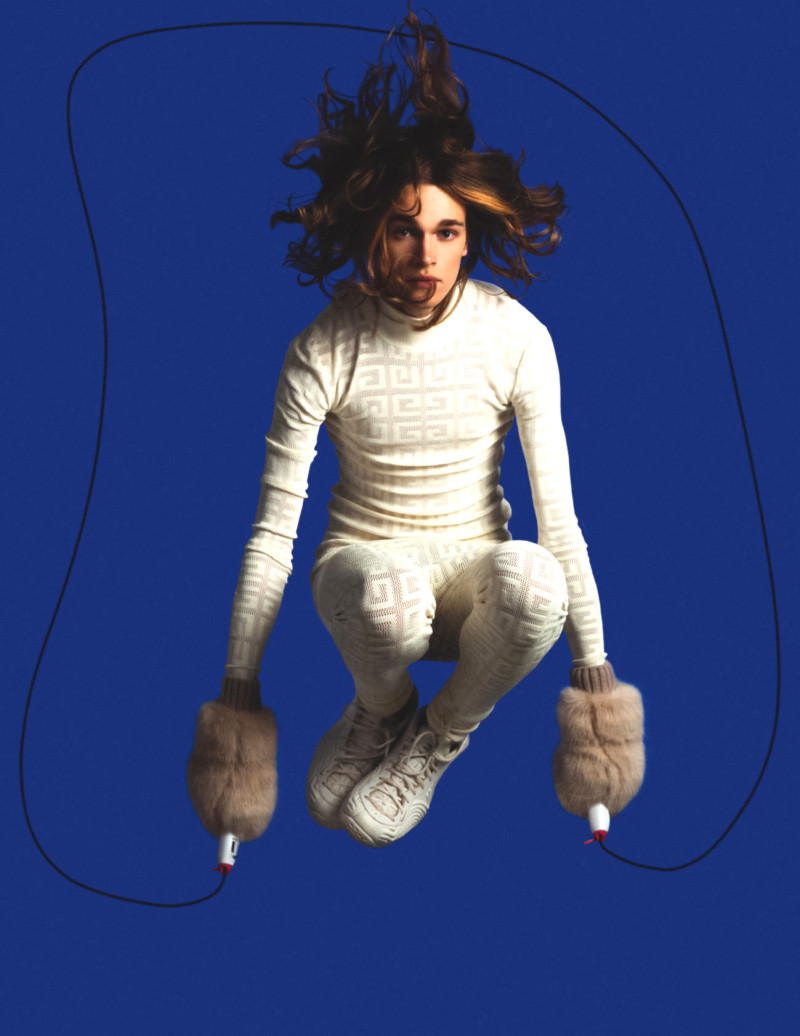 Aida Blue Becheanu featured in Luckystar Inc, October 2021