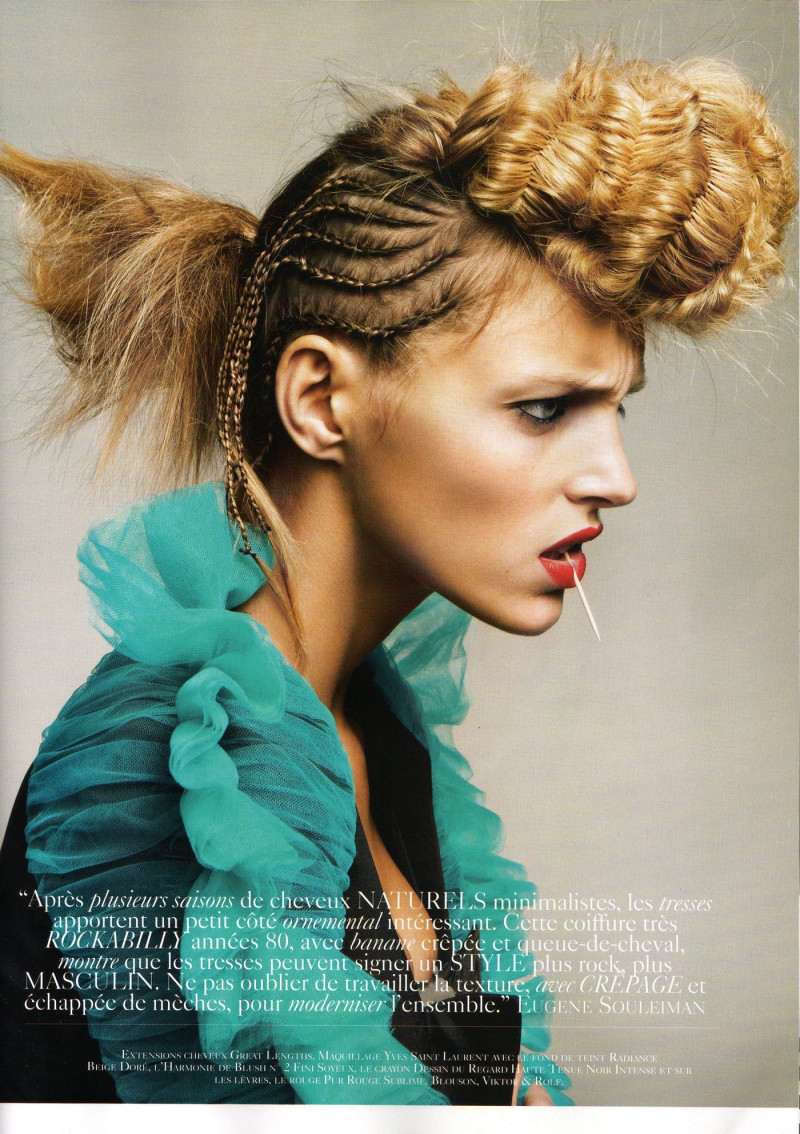 Anja Rubik featured in Beauté: Têtes a tresses, March 2010