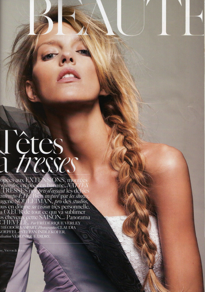 Anja Rubik featured in Beauté: Têtes a tresses, March 2010