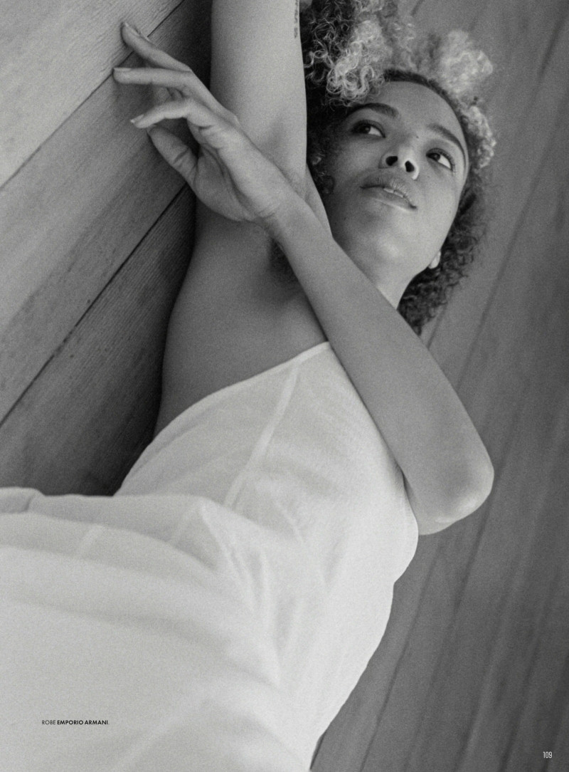 À La Recherche D\'une Jeune Chanteuse, June 2021