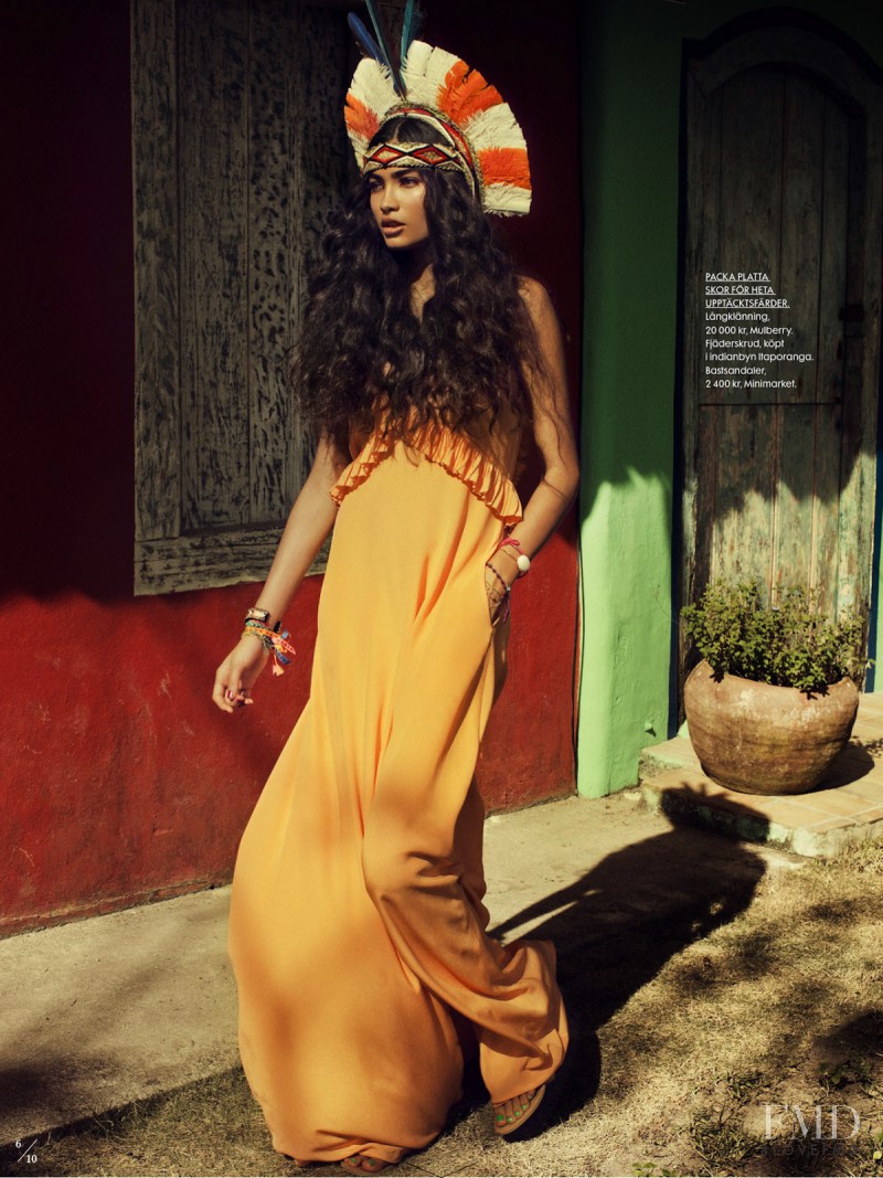 Kelly Gale featured in Destination, Paradis, May 2013