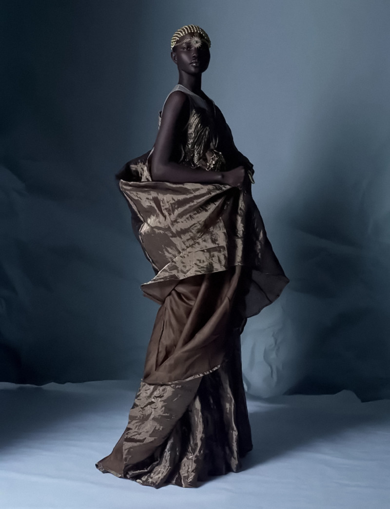 Akon Changkou featured in Héroïnes Couture, September 2021