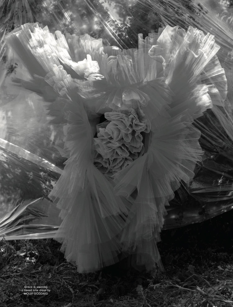 Grace Bol featured in Grace Bol Jing Wen, September 2017