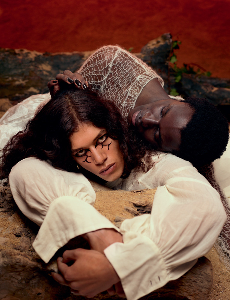 Barbara Valente featured in La Cle Des Songes, November 2020