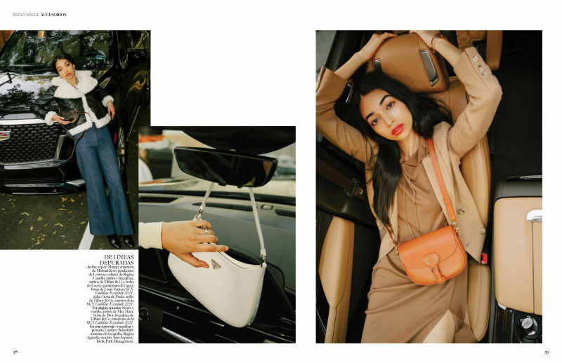 Sara Esparza featured in Estilo Vogue: Accesorios - Cambio Di Direccion, December 2020