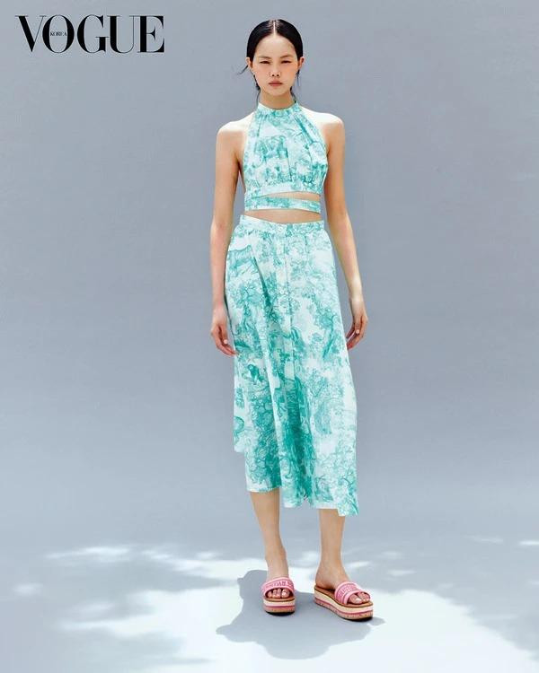 Li FuYao featured in Fashion Garden Between Summer and Autumn, August 2024