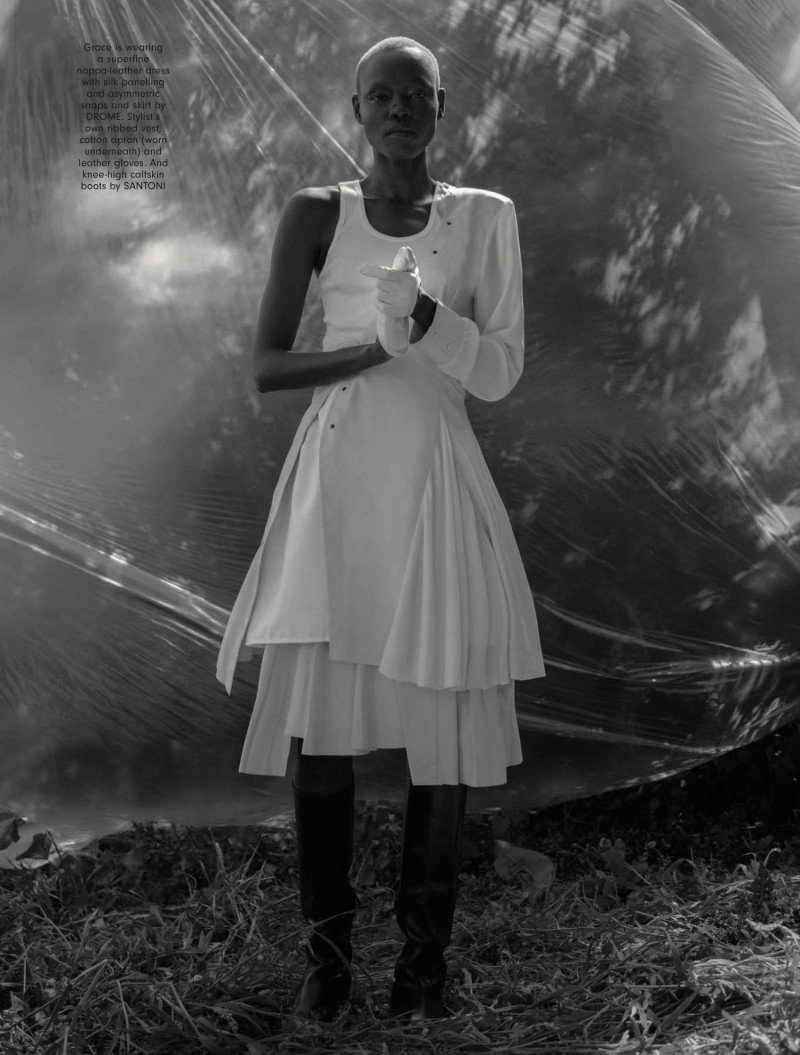 Grace Bol featured in AnOther Way To Wear... Hair, Tiers, Brown, Sparkle, September 2017